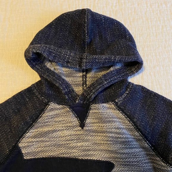 Gymboree Shark Hoodie 100% Cotton Size 2T - Picture 3 of 6